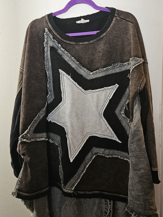 Oli & Hali Tops - Oli & Hali Brown Distressed Star Patch Sweatshirt